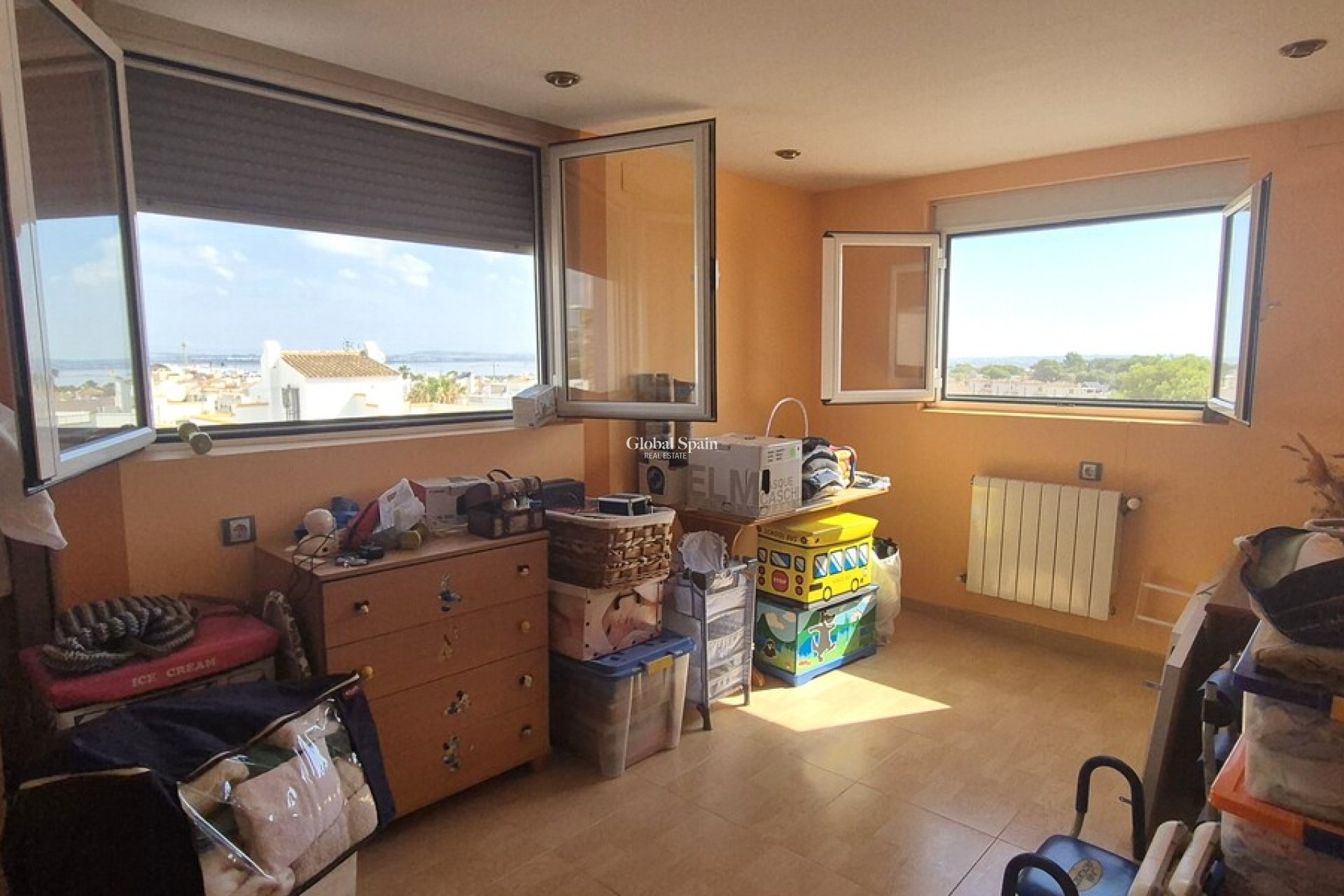 Wiederverkauf - HAUS -
TORREVIEJA - Costa Blanca