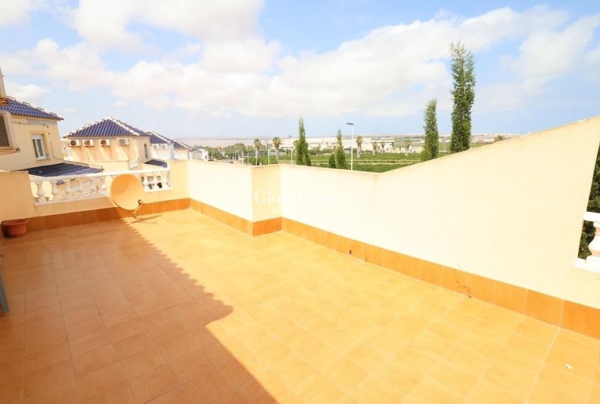 Wiederverkauf - HAUS -
TORREVIEJA - Costa Blanca