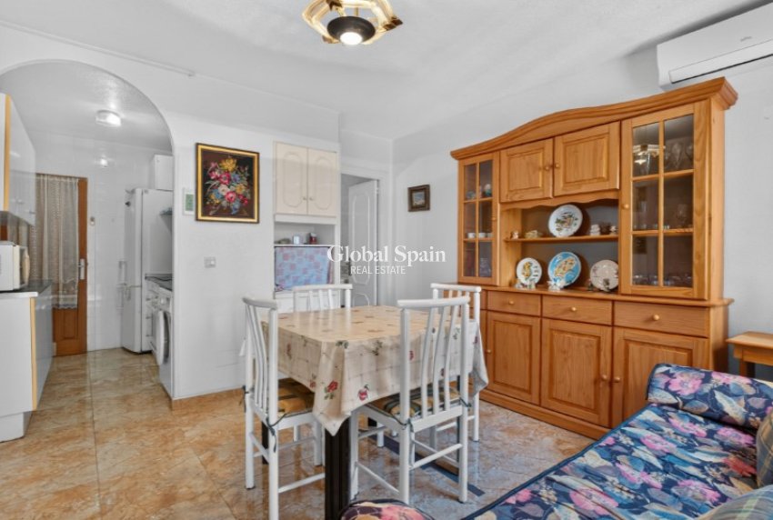 Wiederverkauf - HAUS -
TORREVIEJA - Costa Blanca