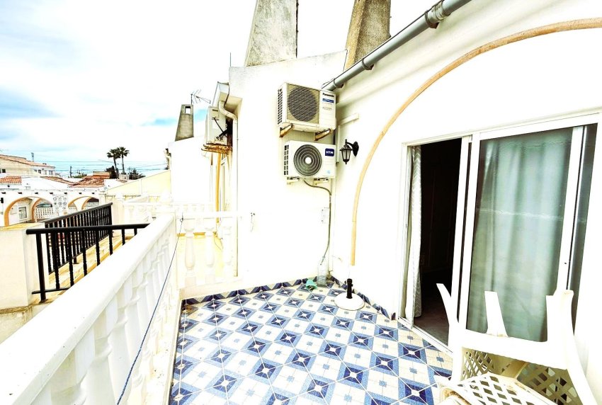 Wiederverkauf - HAUS -
TORREVIEJA - El Chaparral