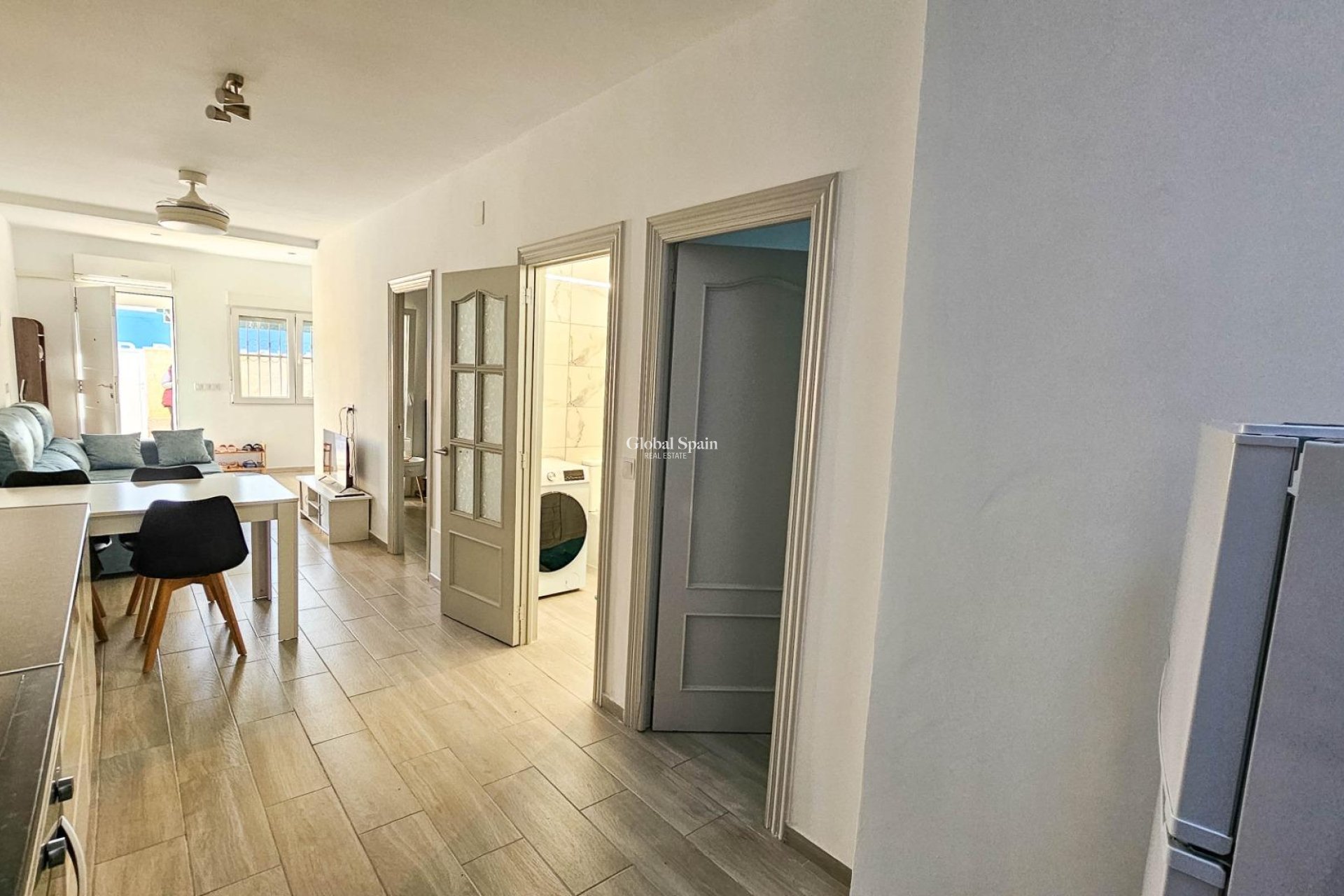 Wiederverkauf - HAUS -
TORREVIEJA - El limonar