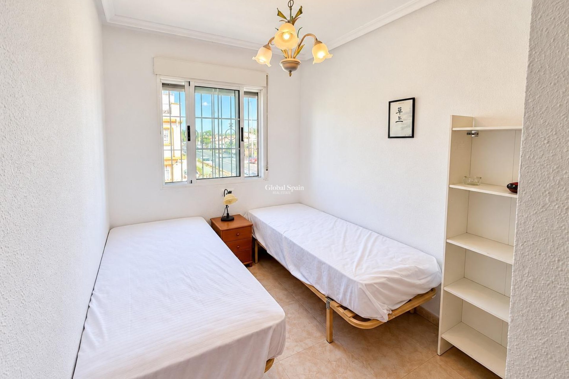 Wiederverkauf - HAUS -
TORREVIEJA - El limonar