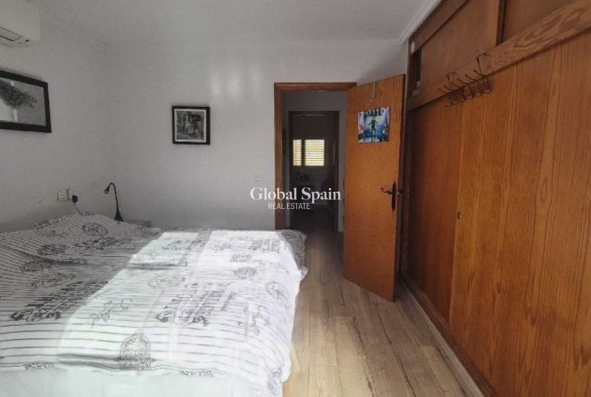 Wiederverkauf - HAUS -
TORREVIEJA - Inland