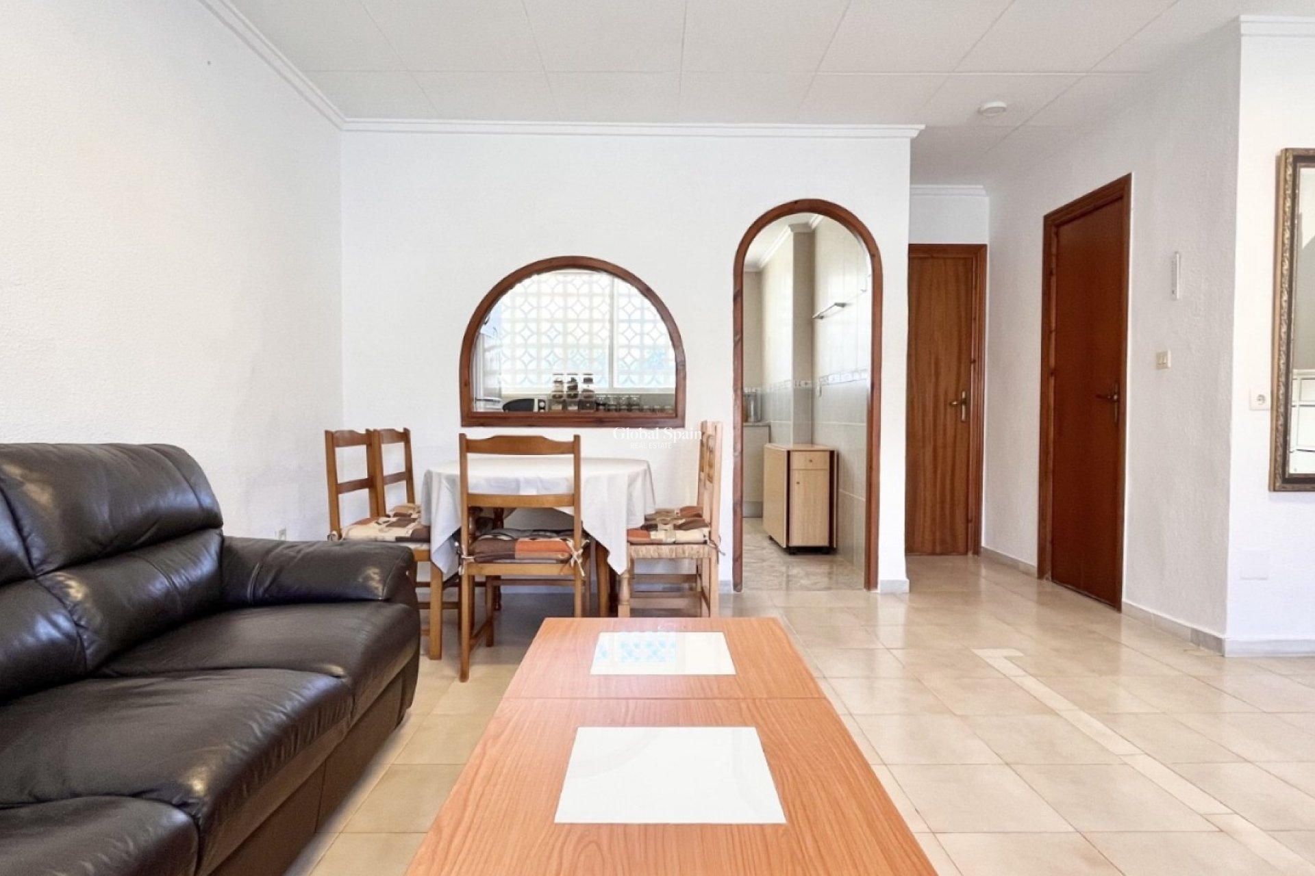 Wiederverkauf - HAUS -
TORREVIEJA - La Siesta - El Salado -  Torreta