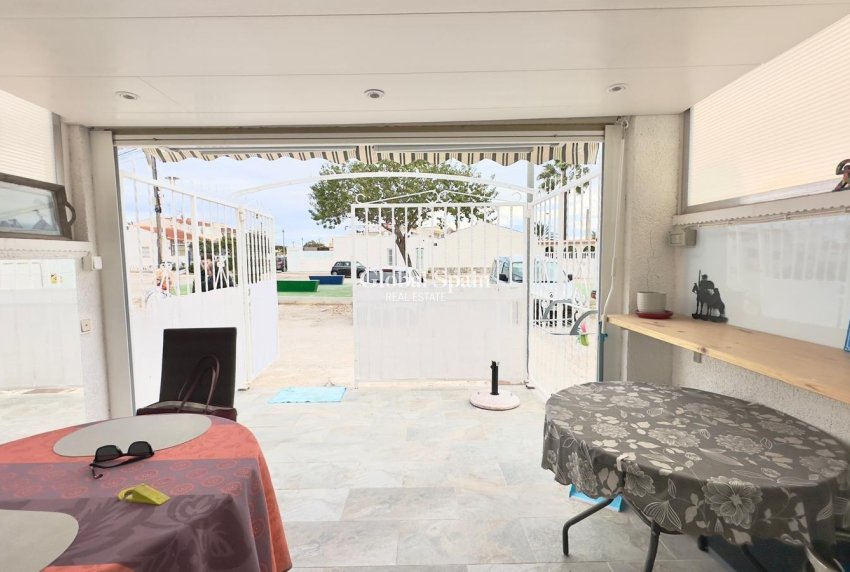 Wiederverkauf - HAUS -
TORREVIEJA - La Siesta - El Salado - Torreta