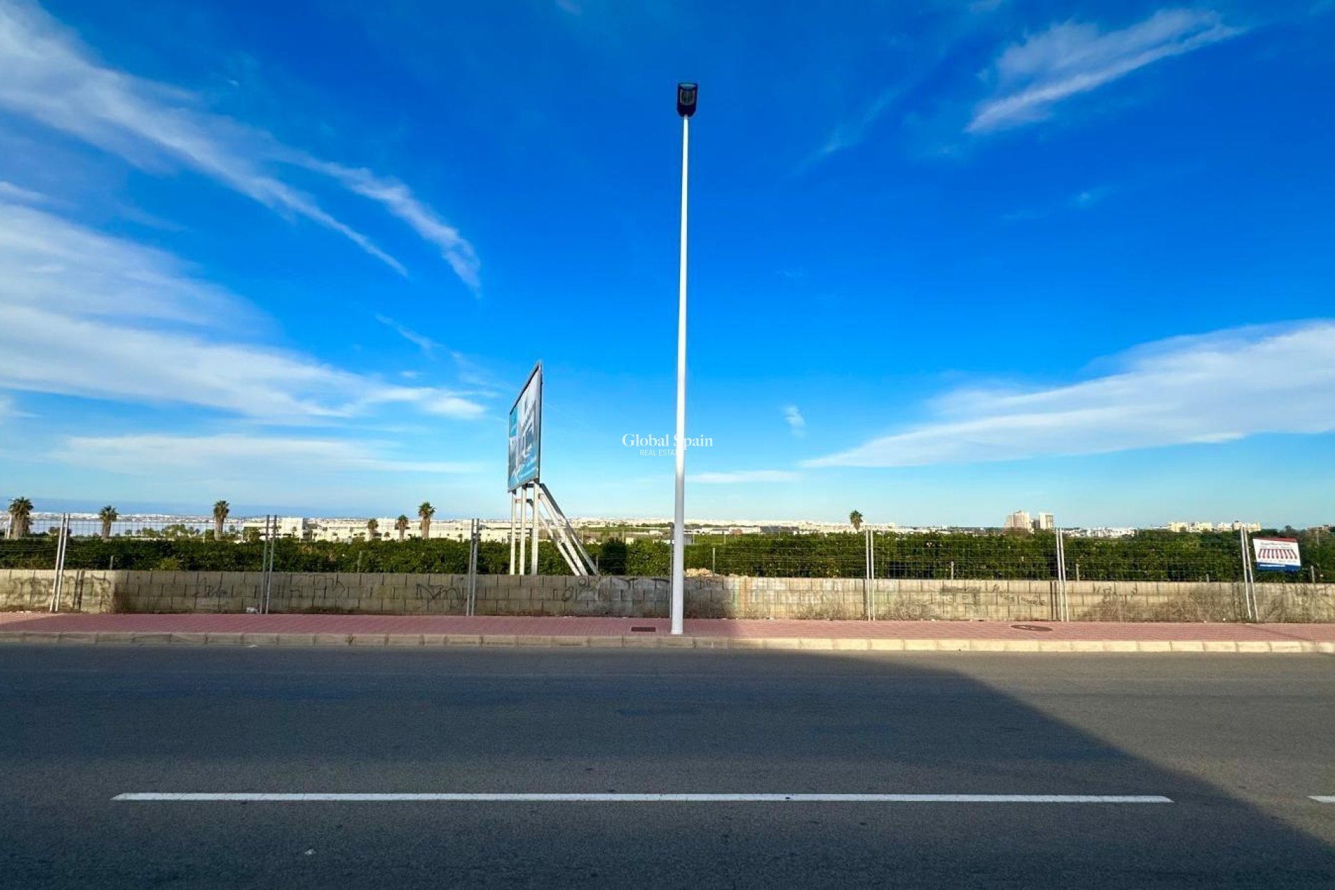 Wiederverkauf - HAUS -
TORREVIEJA - La Siesta