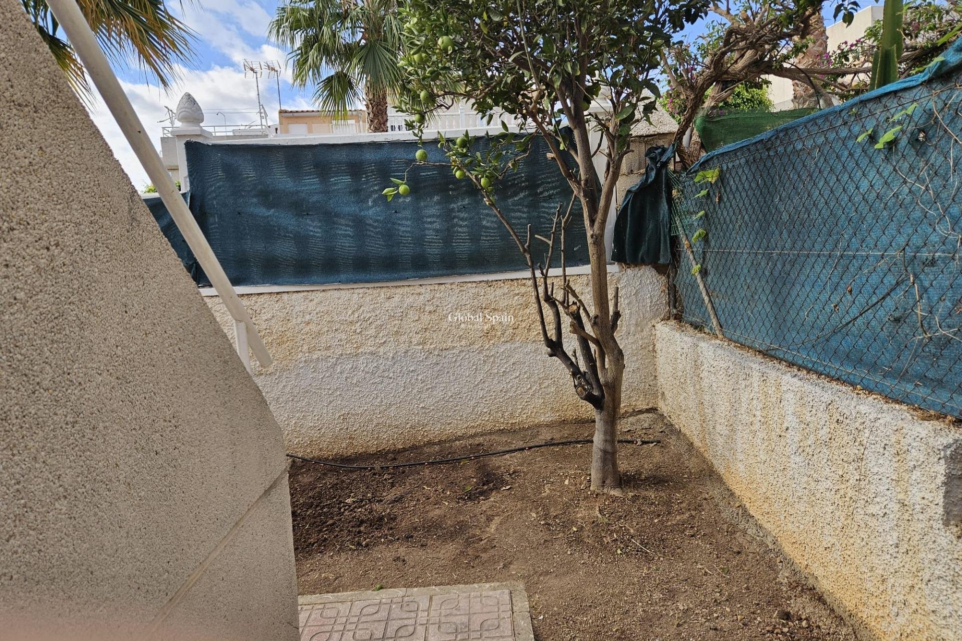 Wiederverkauf - HAUS -
TORREVIEJA - LOS BALCONES - LOS ALTOS