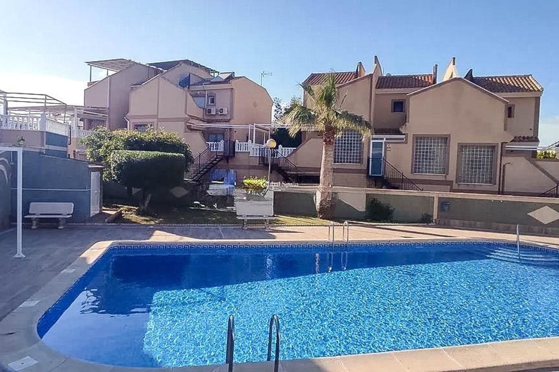 Wiederverkauf - HAUS -
TORREVIEJA - LOS BALCONES - LOS ALTOS