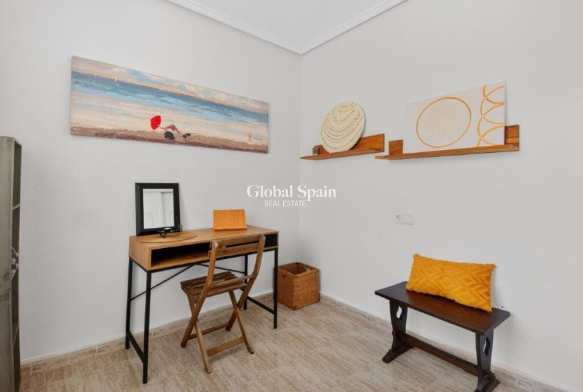 Wiederverkauf - HAUS -
TORREVIEJA - LOS BALCONES - LOS ALTOS