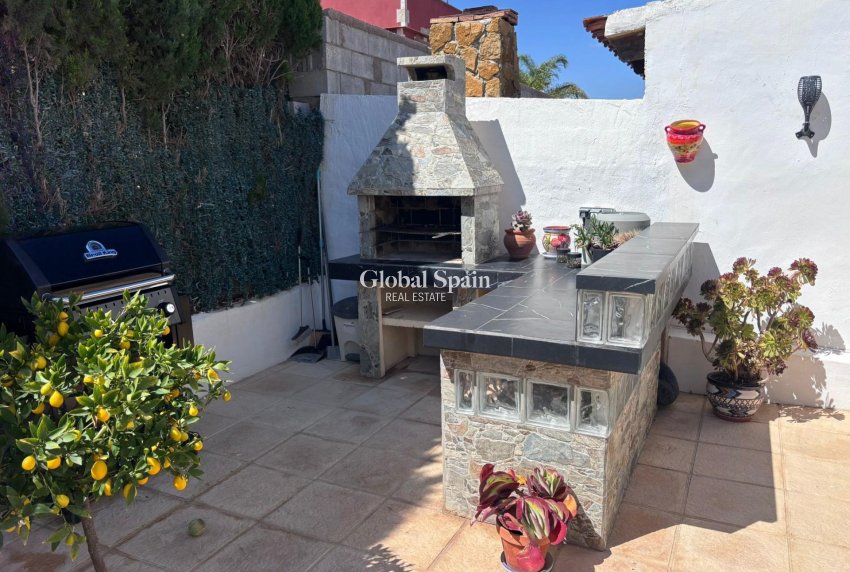 Wiederverkauf - HAUS -
TORREVIEJA - LOS BALCONES - LOS ALTOS