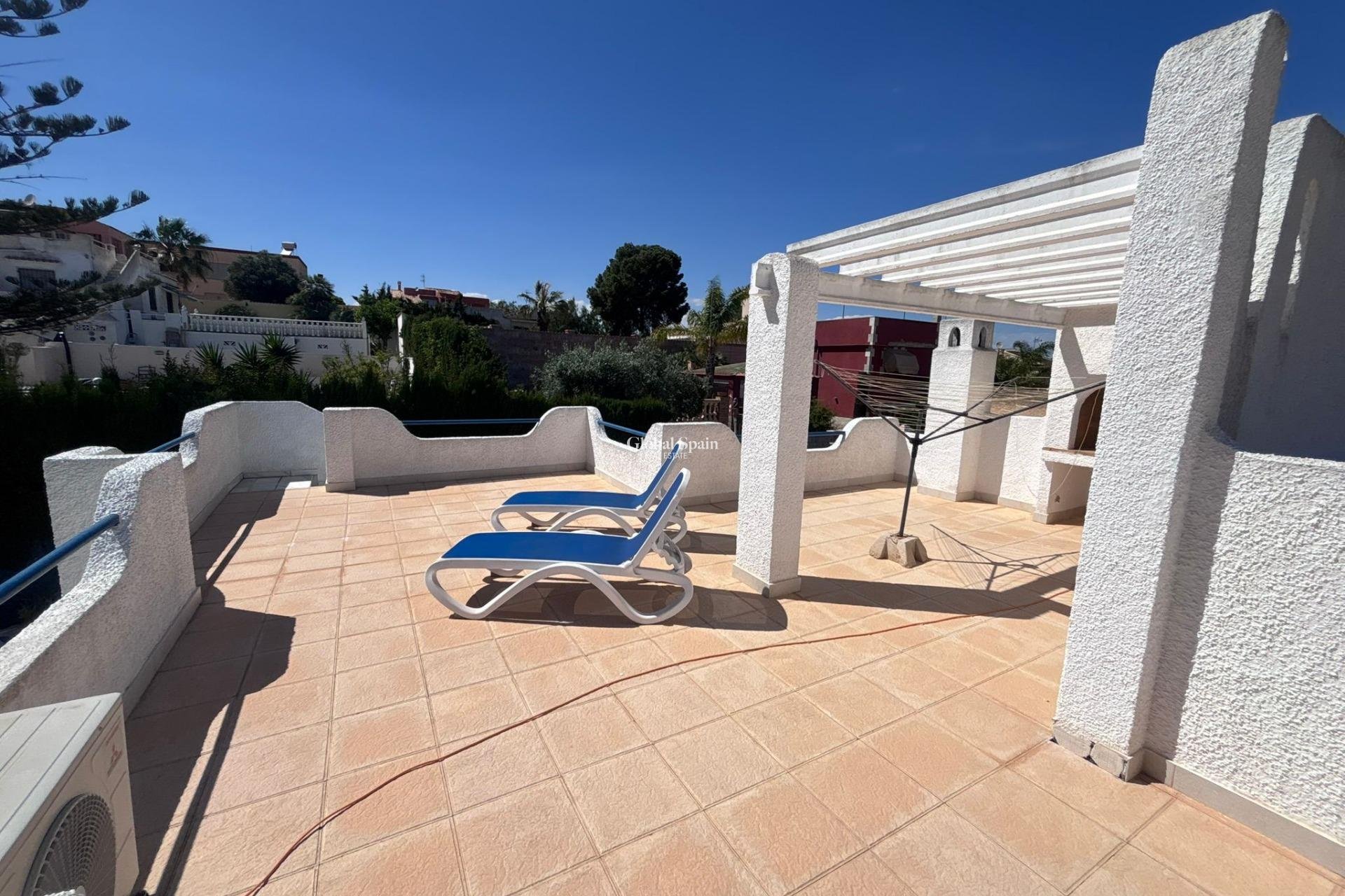 Wiederverkauf - HAUS -
TORREVIEJA - LOS BALCONES - LOS ALTOS