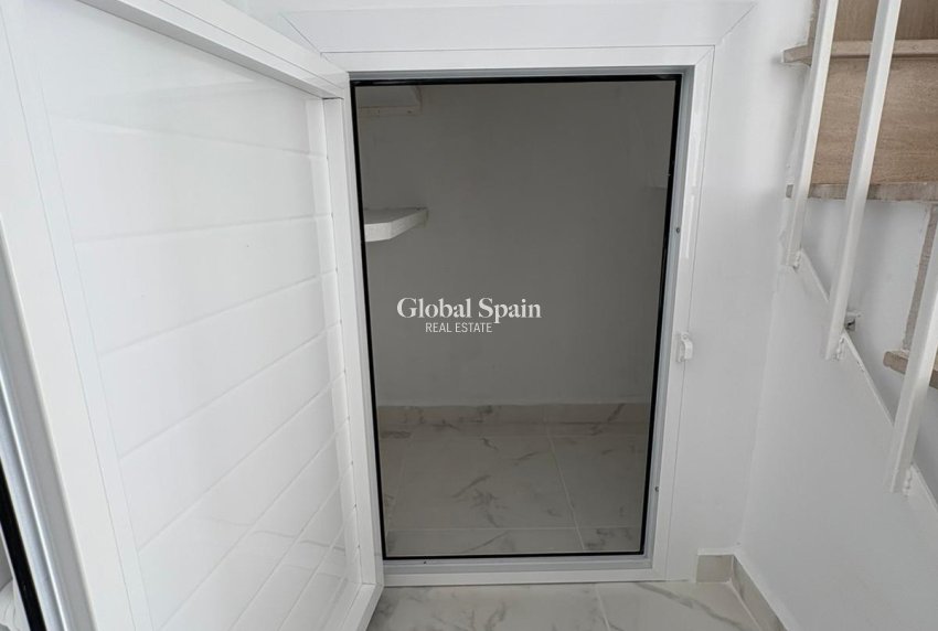 Wiederverkauf - HAUS -
TORREVIEJA - LOS BALCONES - LOS ALTOS