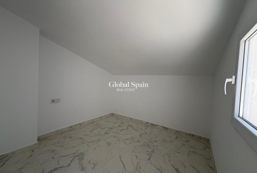 Wiederverkauf - HAUS -
TORREVIEJA - LOS BALCONES - LOS ALTOS