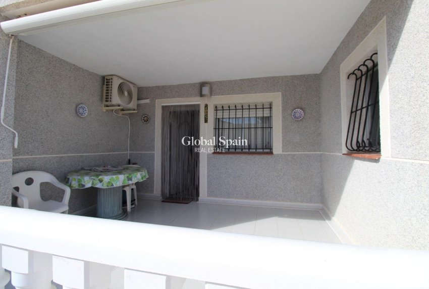 Wiederverkauf - HAUS -
TORREVIEJA - LOS BALCONES - LOS ALTOS