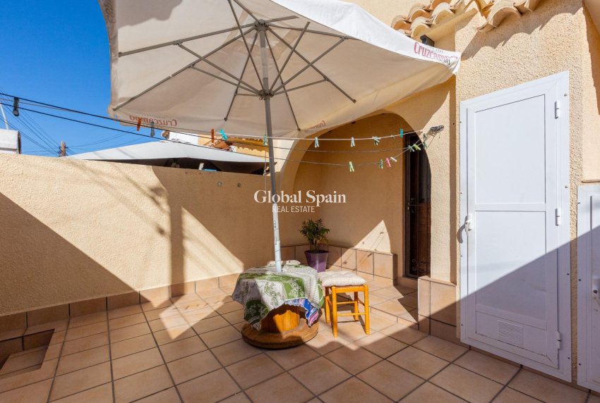 Wiederverkauf - HAUS -
TORREVIEJA - LOS BALCONES - LOS ALTOS