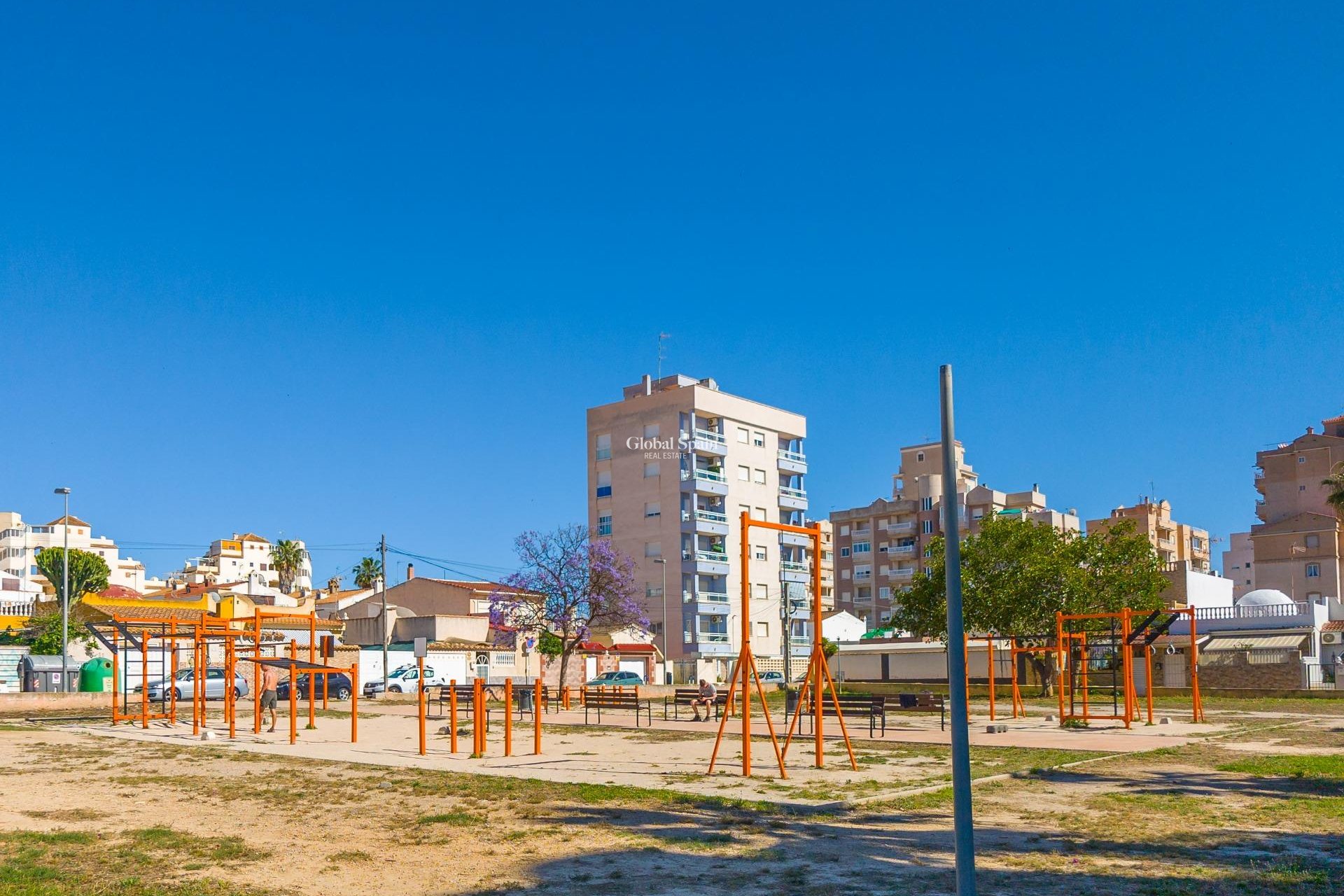 Wiederverkauf - HAUS -
TORREVIEJA - Nueva Torrevieja