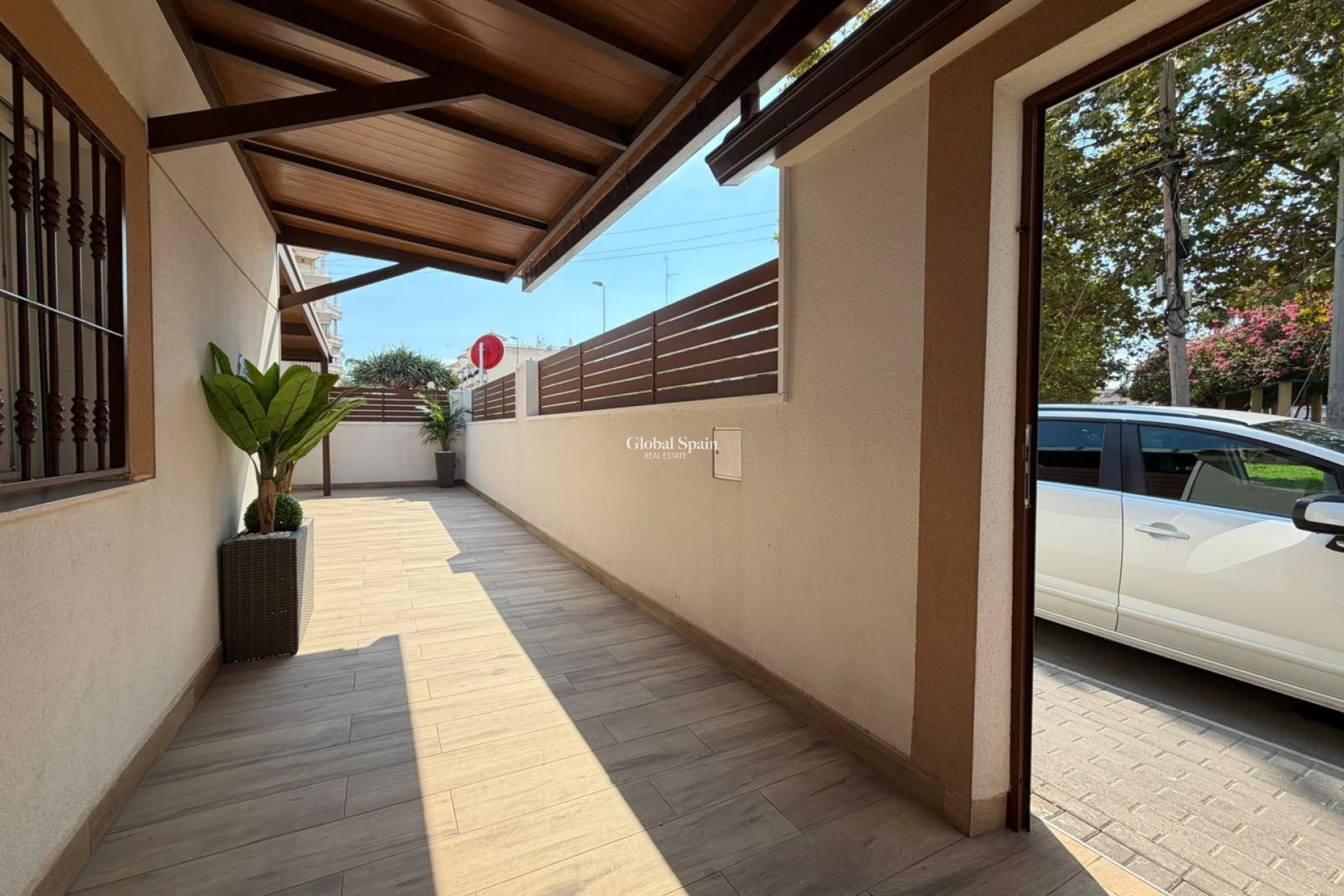 Wiederverkauf - HAUS -
TORREVIEJA - Nueva Torrevieja