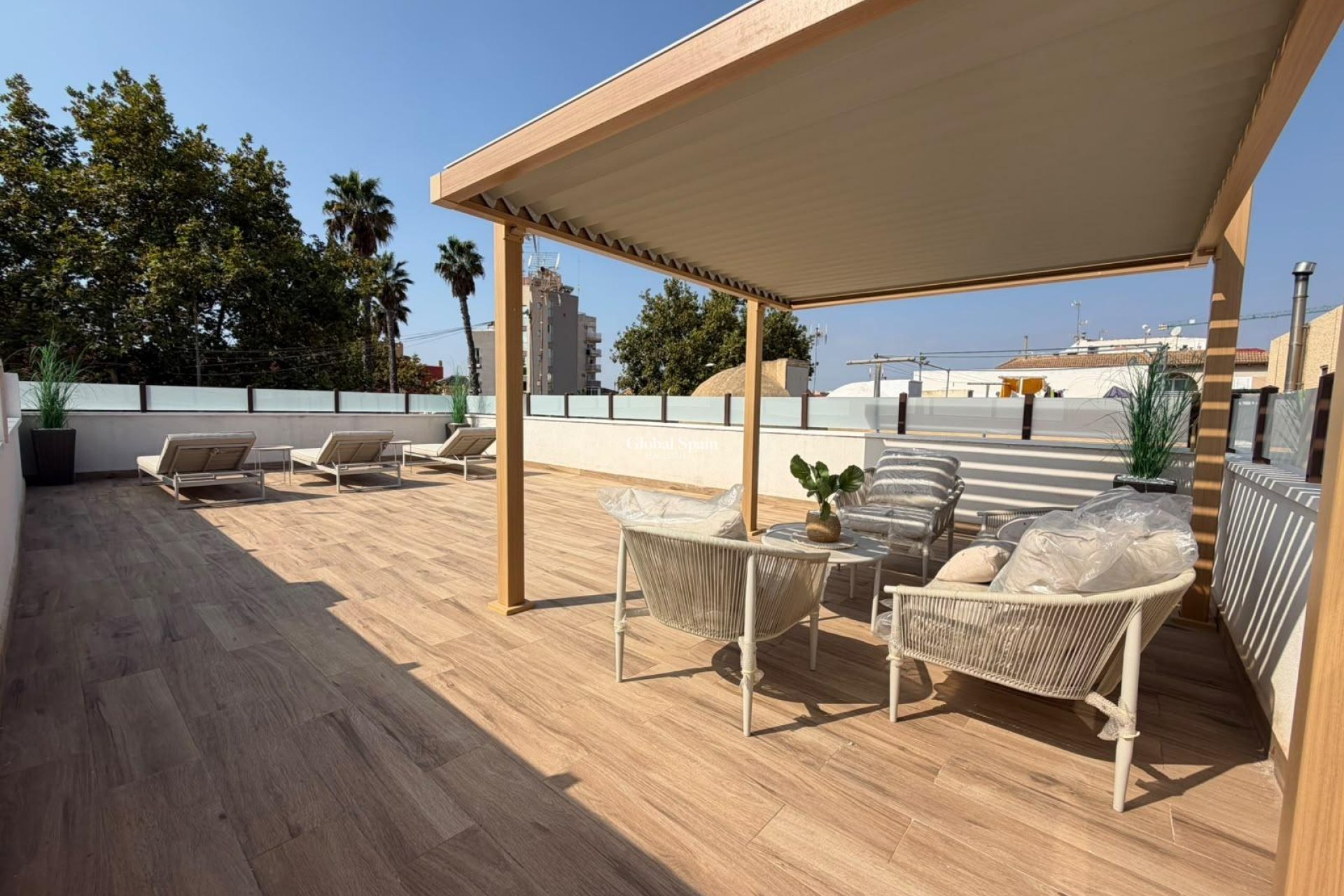 Wiederverkauf - HAUS -
TORREVIEJA - Nueva Torrevieja