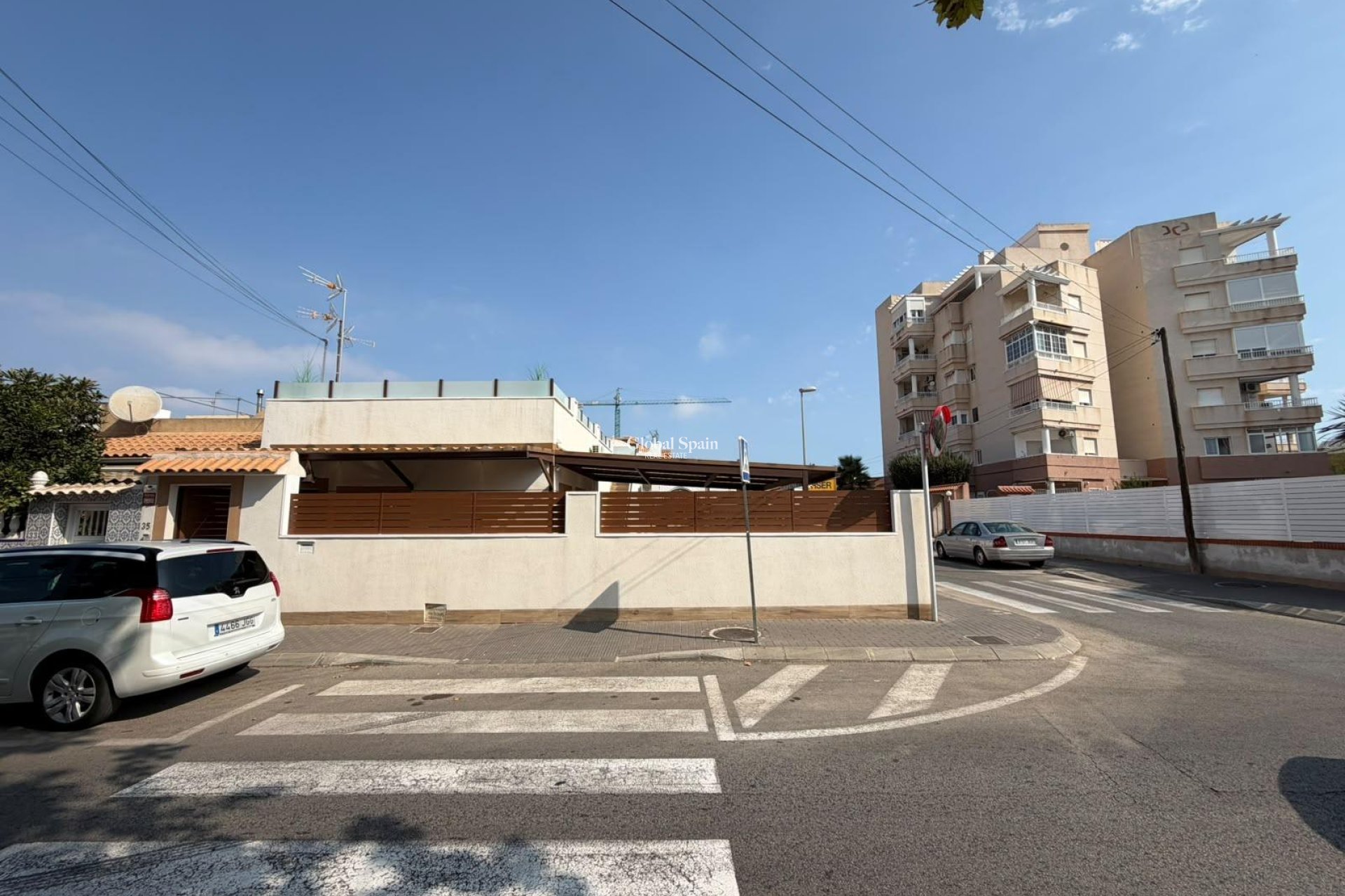 Wiederverkauf - HAUS -
TORREVIEJA - Nueva Torrevieja