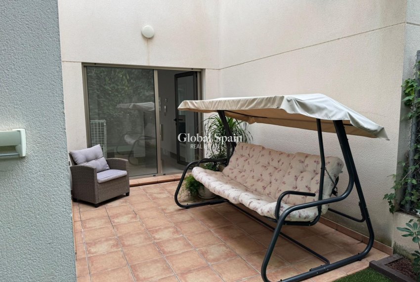 Wiederverkauf - HAUS -
TORREVIEJA - Punta Prima