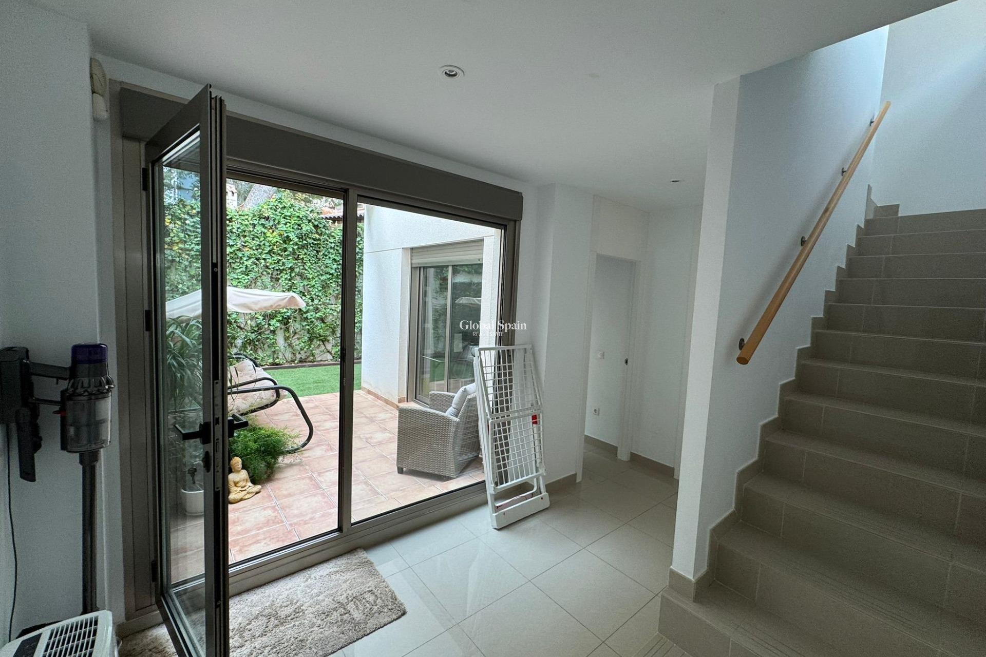 Wiederverkauf - HAUS -
TORREVIEJA - Punta Prima