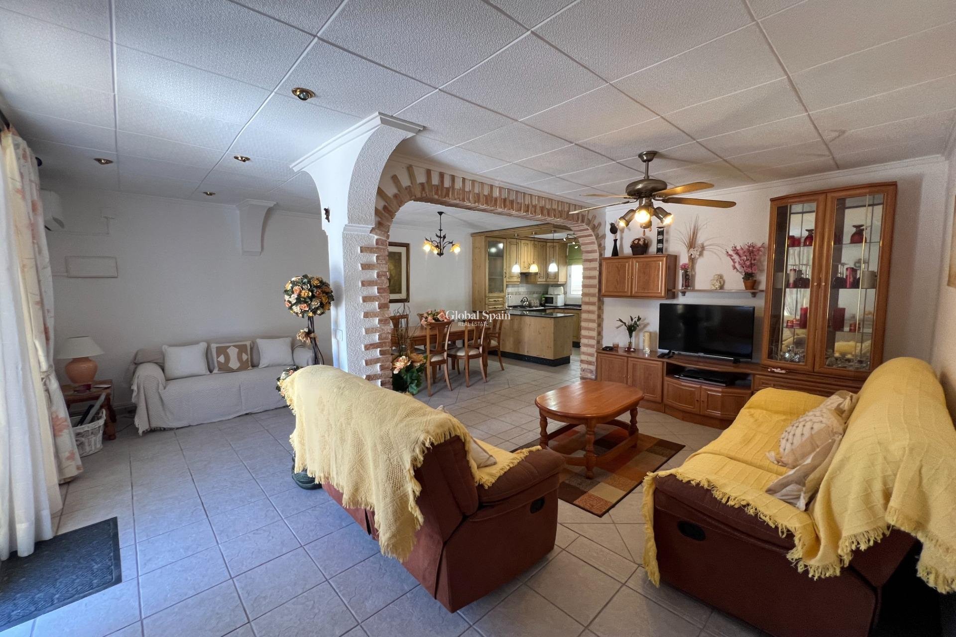 Wiederverkauf - HAUS -
TORREVIEJA - San Luis