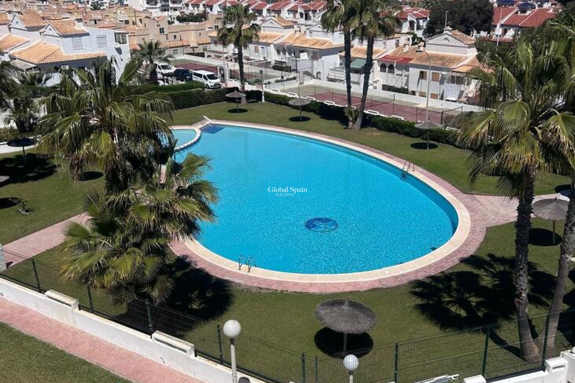 Wiederverkauf - HAUS -
TORREVIEJA - Torreblanca