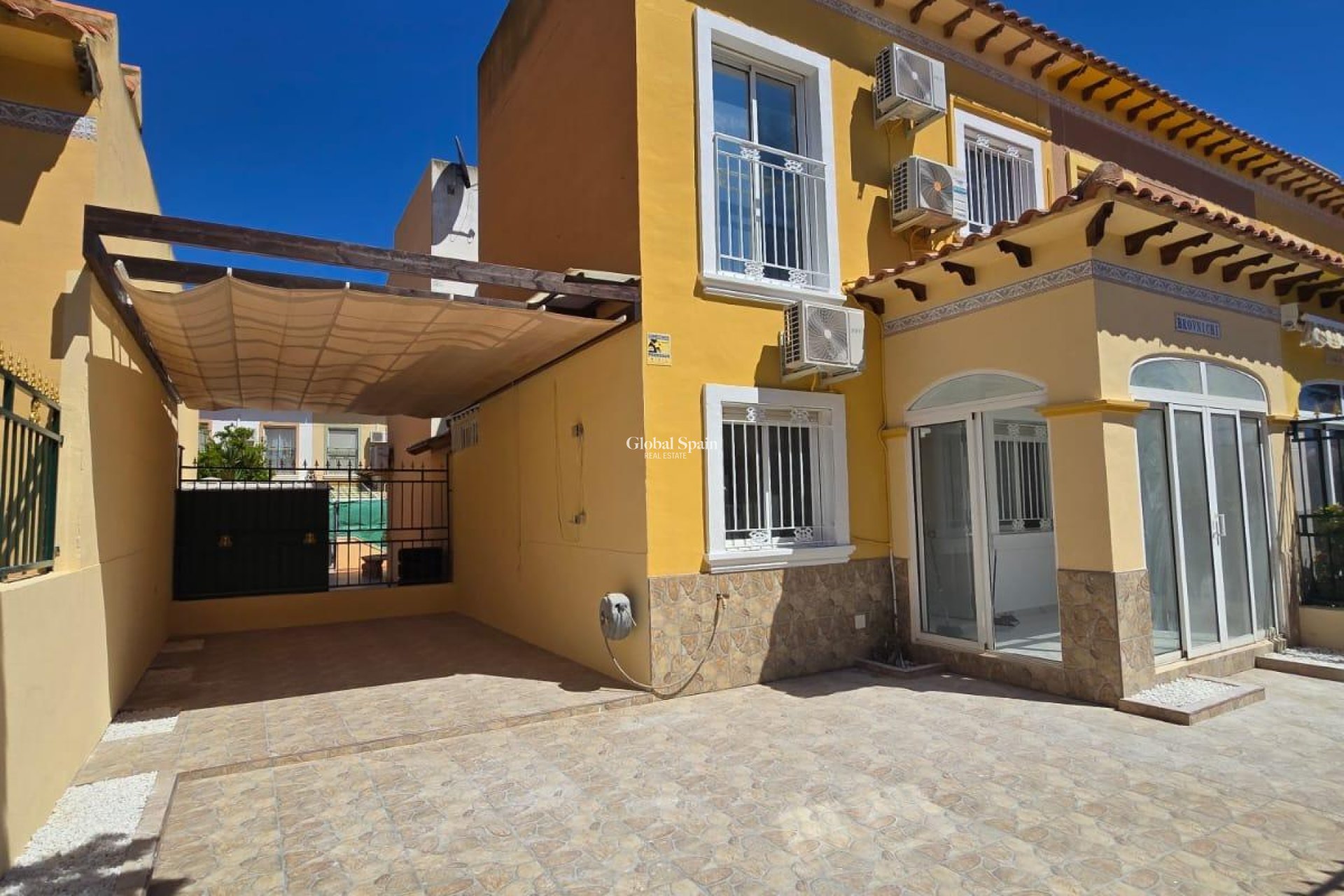 Wiederverkauf - HAUS -
TORREVIEJA - Torretas