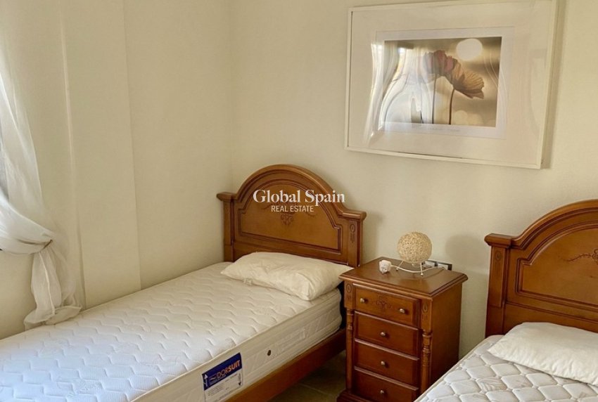 Wiederverkauf - HAUS -
VILLAMARTÍN