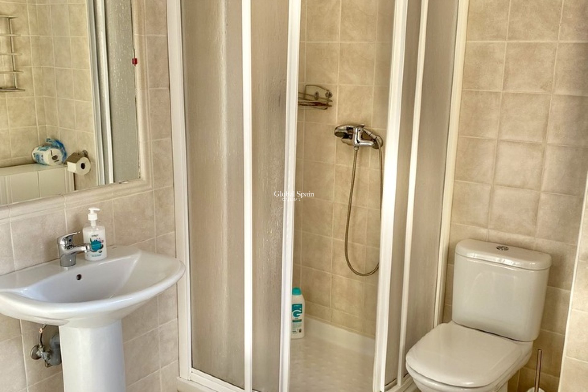 Wiederverkauf - HAUS -
VILLAMARTÍN