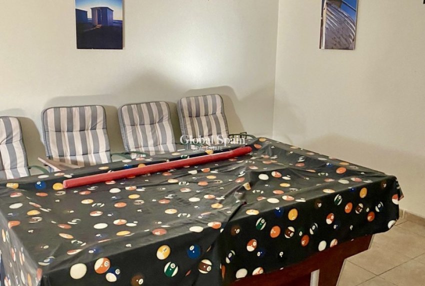 Wiederverkauf - HAUS -
VILLAMARTÍN