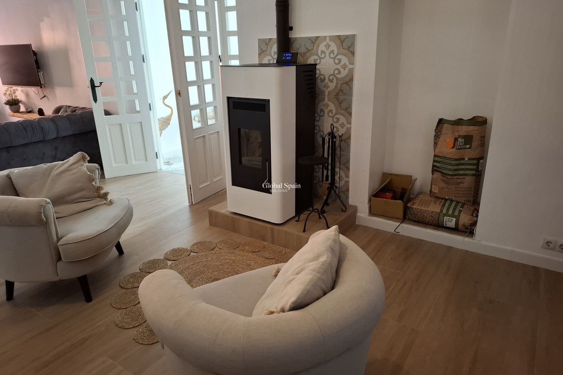 Wiederverkauf - Herenhuis -
Canada Del Trigo