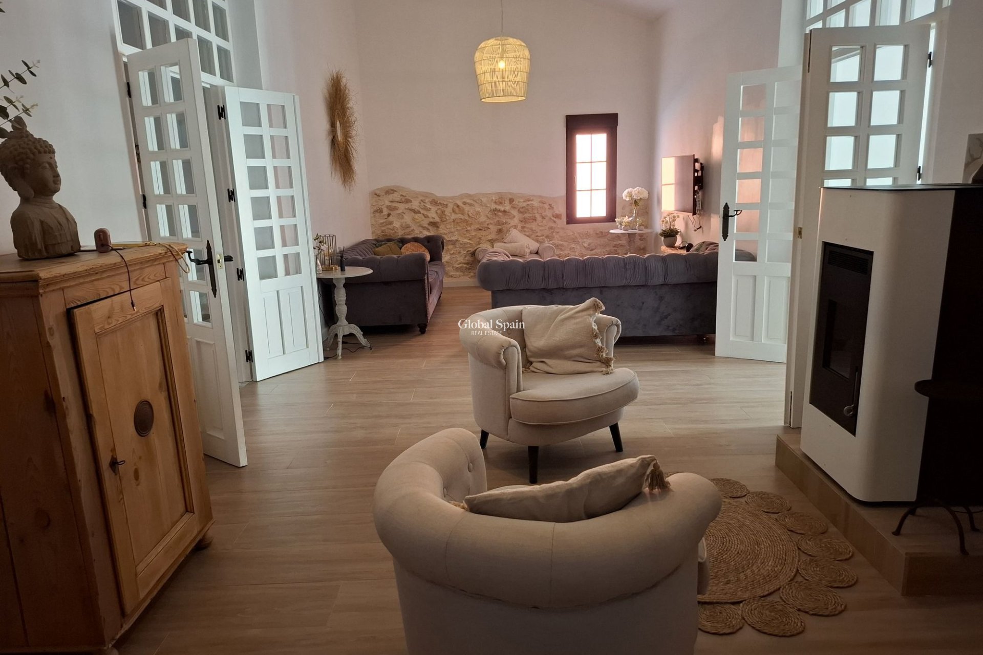 Wiederverkauf - Herenhuis -
Canada Del Trigo