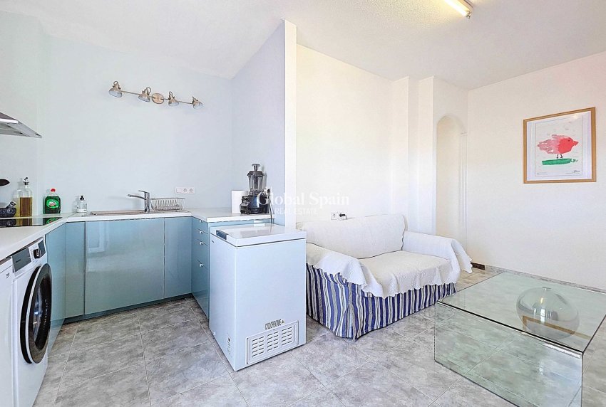 Wiederverkauf - Herenhuis -
Pinoso