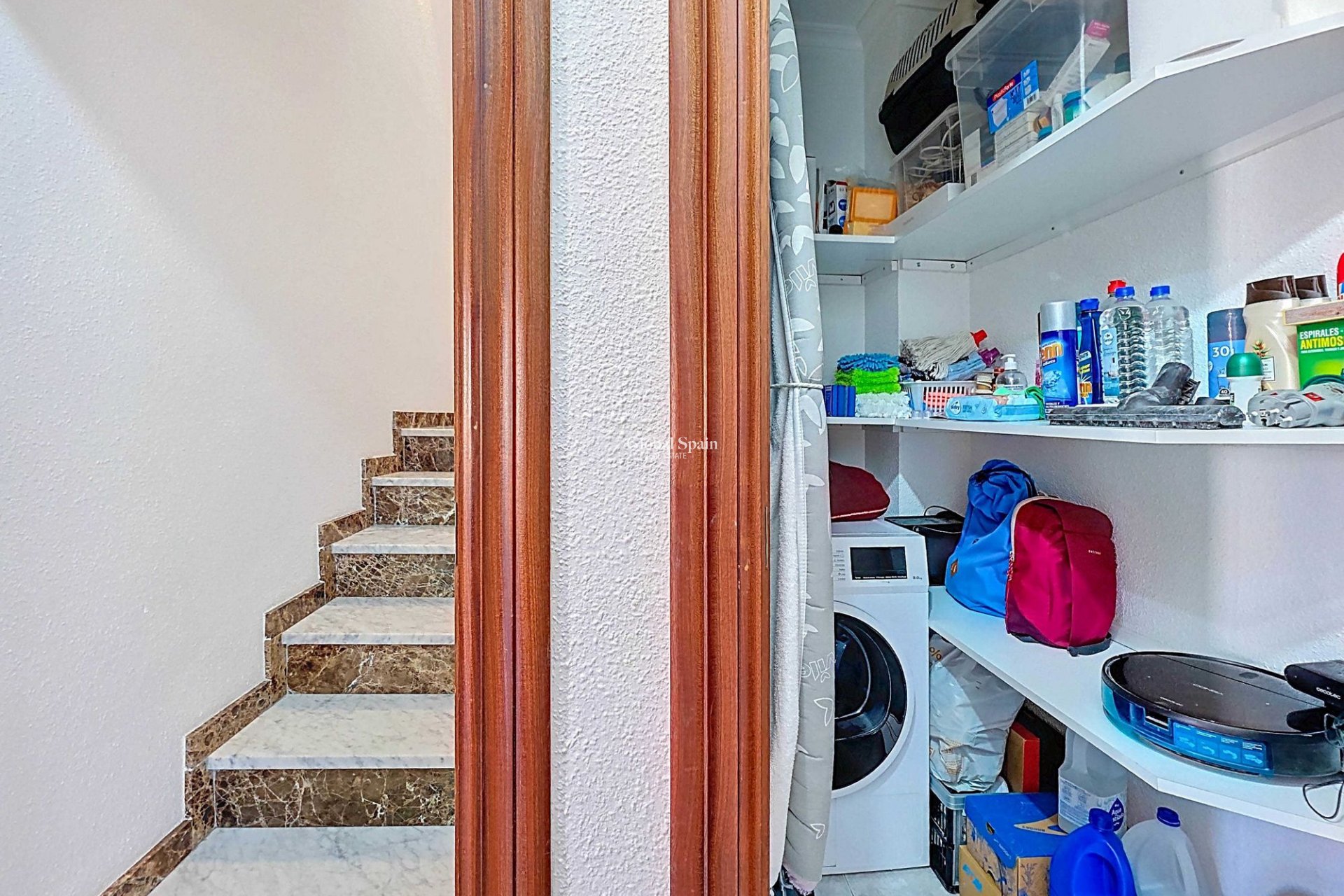 Wiederverkauf - Herenhuis -
Pinoso