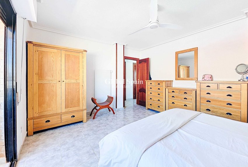 Wiederverkauf - Herenhuis -
Pinoso