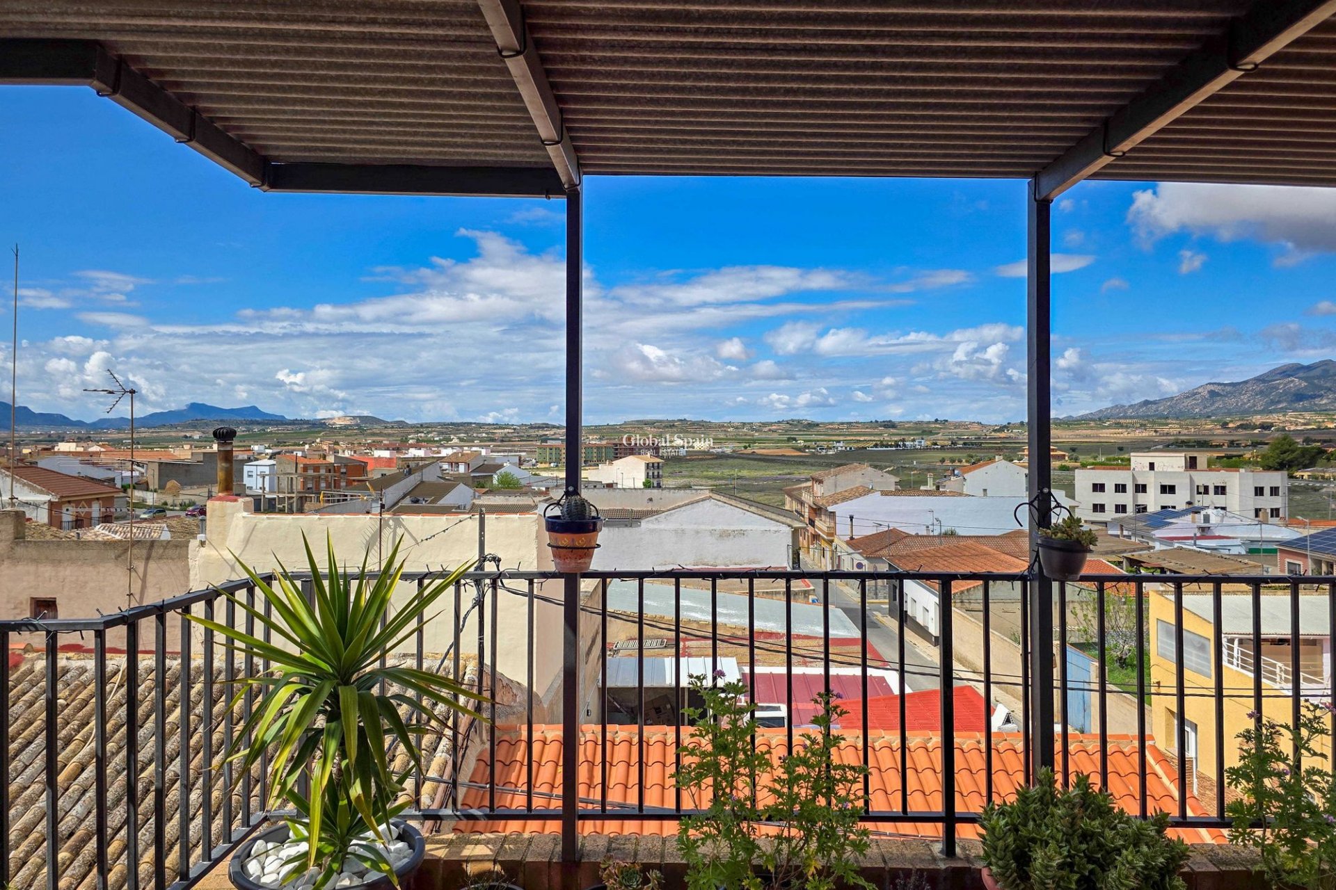 Wiederverkauf - Herenhuis -
Pinoso