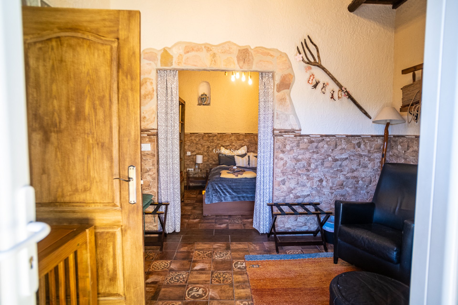 Wiederverkauf - Kommerziell -
Hondón de las Nieves