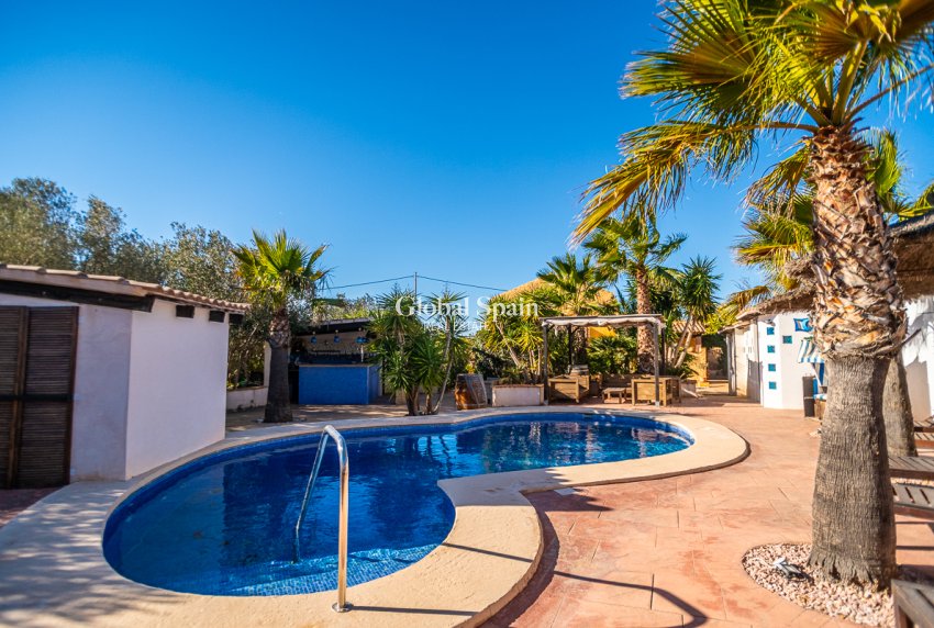 Wiederverkauf - Kommerziell -
Hondón de las Nieves