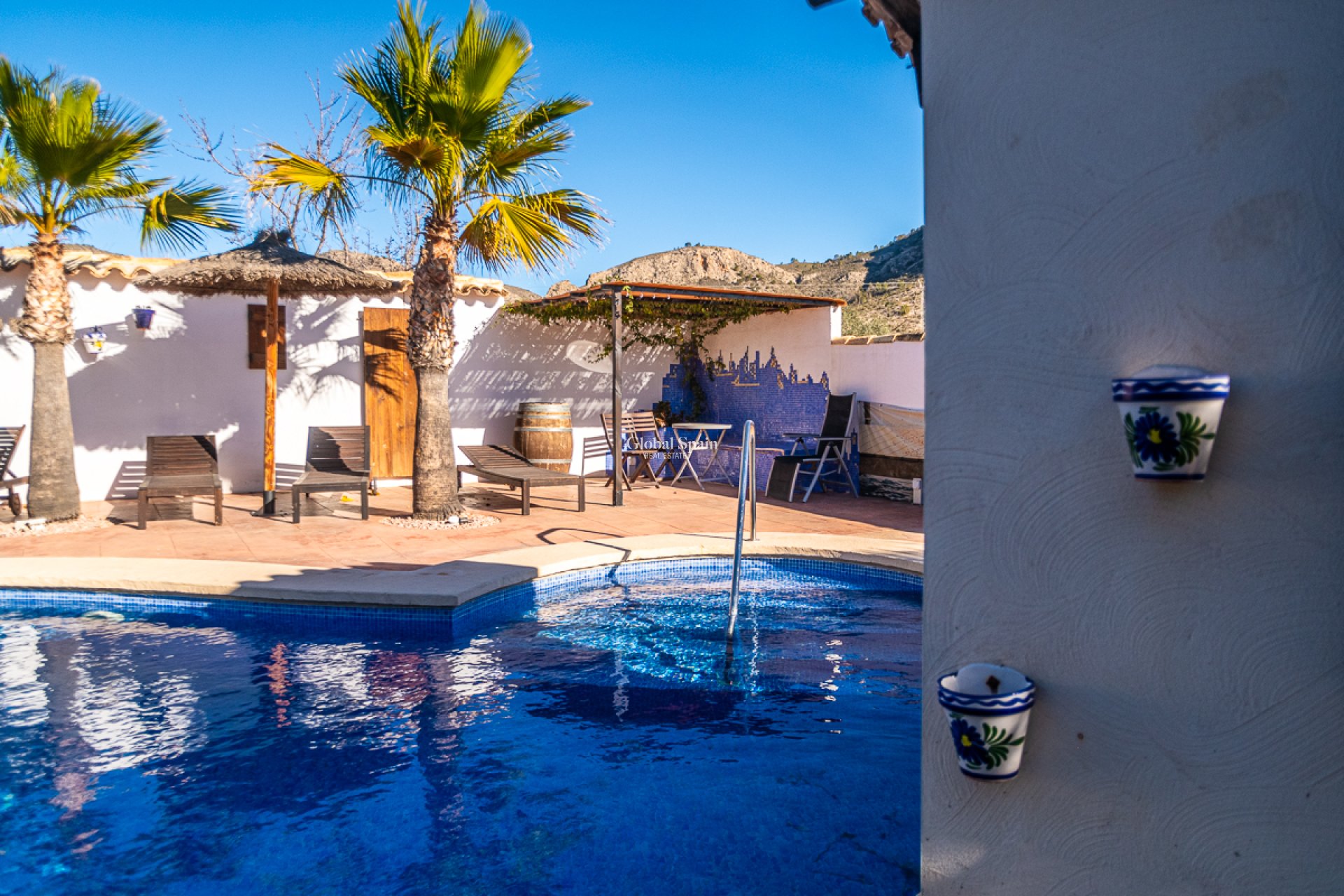 Wiederverkauf - Kommerziell -
Hondón de las Nieves