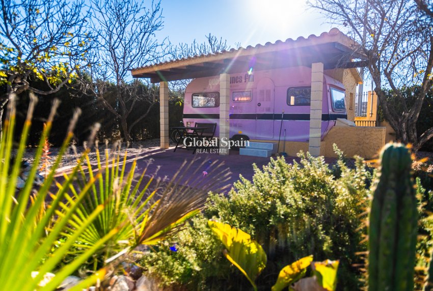 Wiederverkauf - Kommerziell -
Hondón de las Nieves