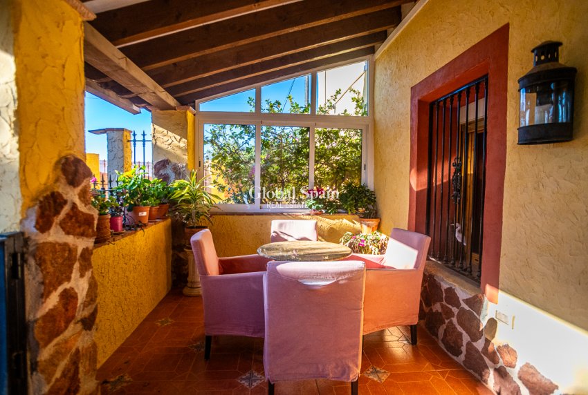 Wiederverkauf - Kommerziell -
Hondón de las Nieves