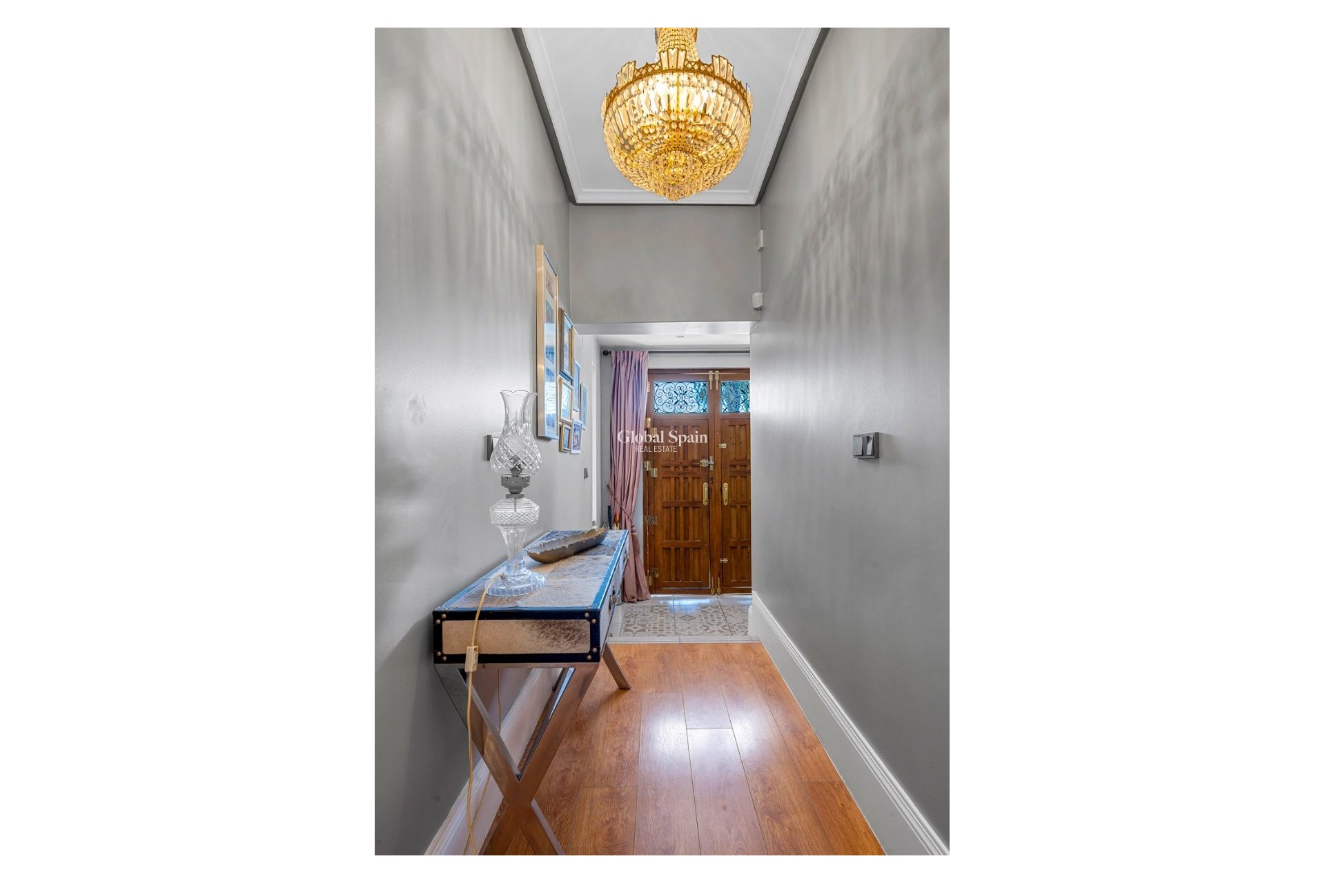 Wiederverkauf - Landimmobilie/Finca -
ALMORADÍ