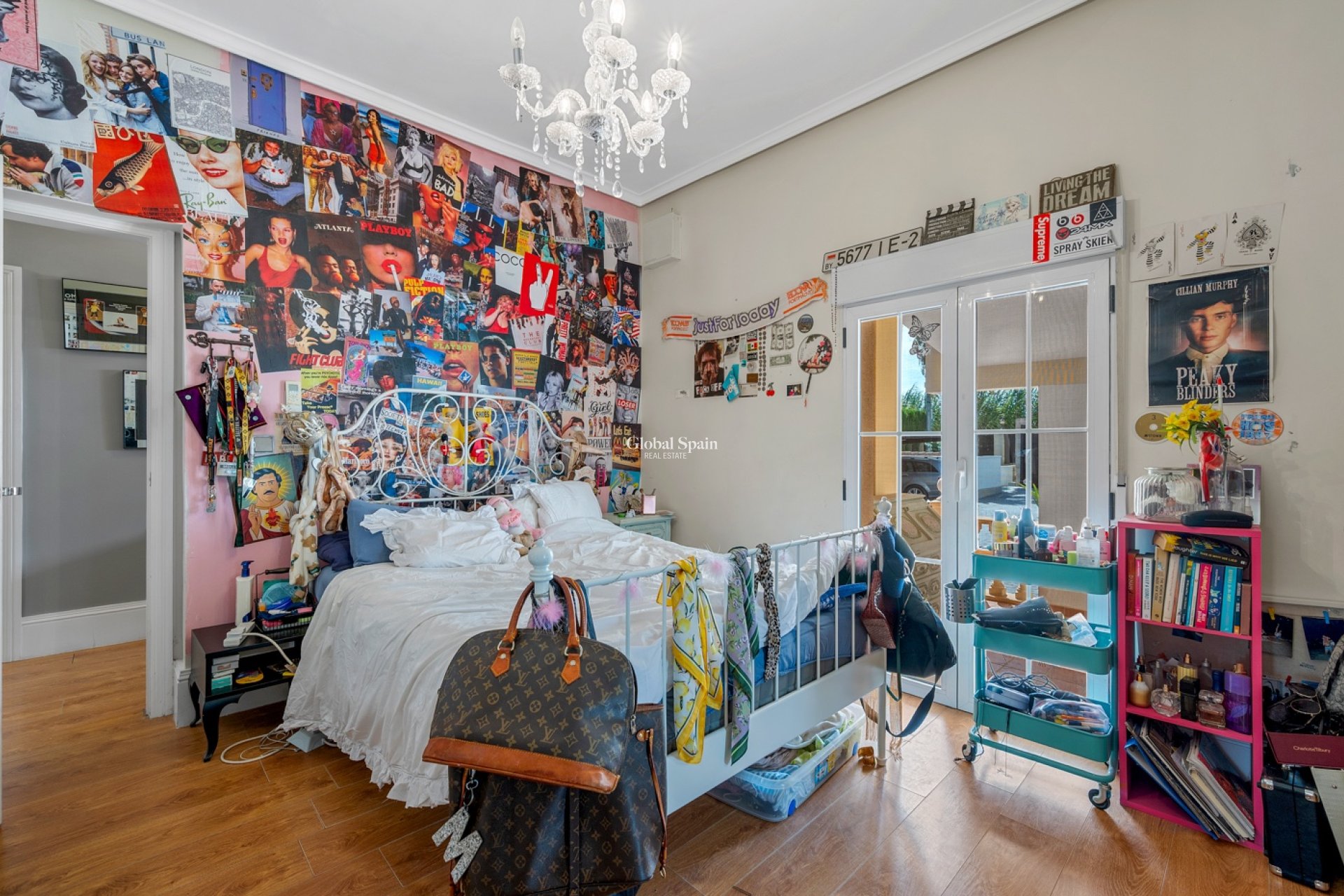 Wiederverkauf - Landimmobilie/Finca -
ALMORADÍ