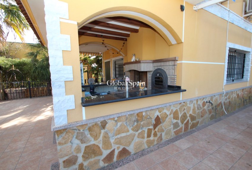 Wiederverkauf - Landimmobilie/Finca -
MURCIA - Costa Blanca Sur