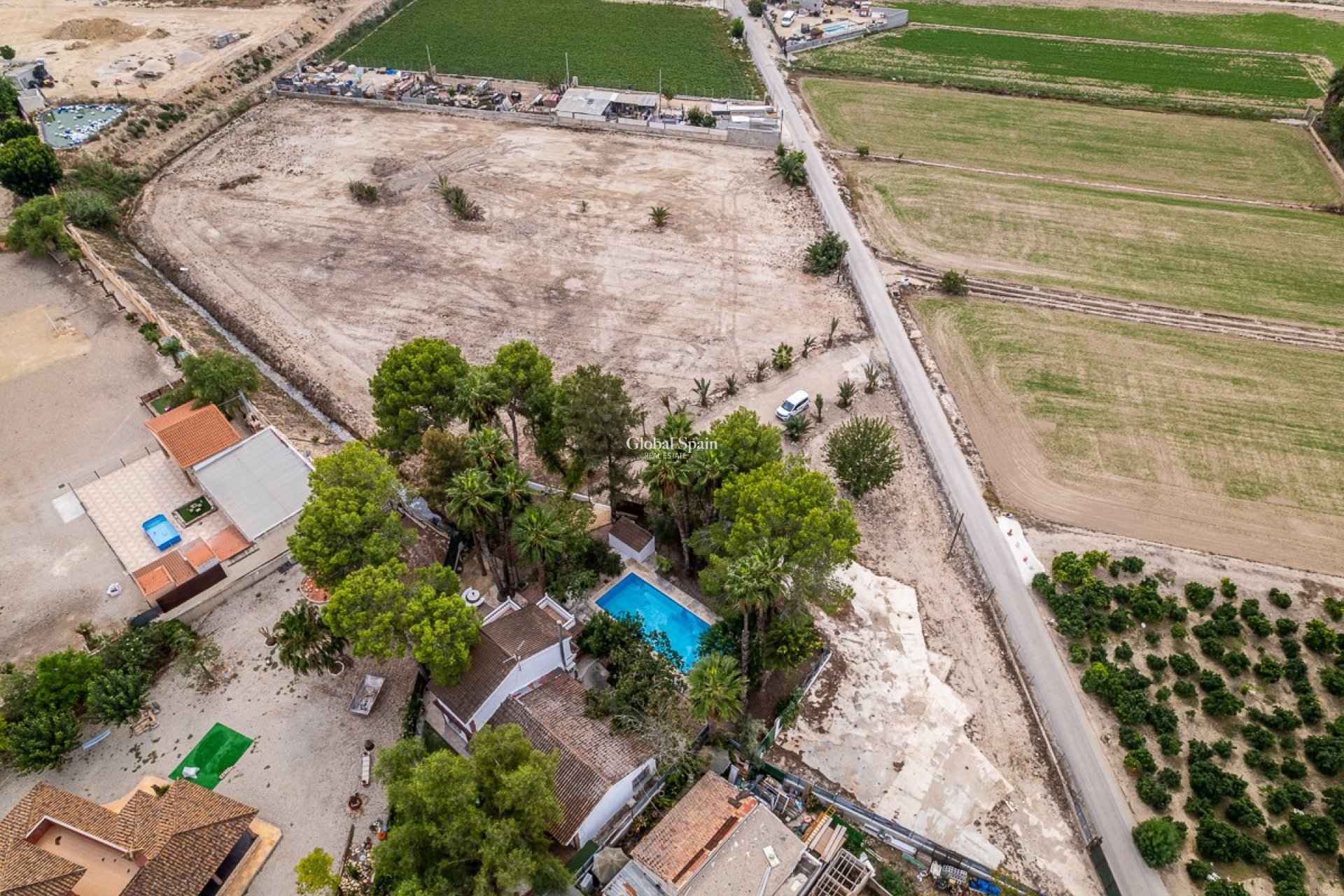 Wiederverkauf - Landimmobilie/Finca -
ORIHUELA - Orihuela