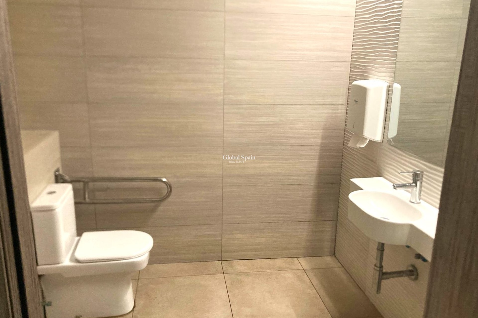 Wiederverkauf - Lokal -
VILLAJOYOSA - Villajoyosa