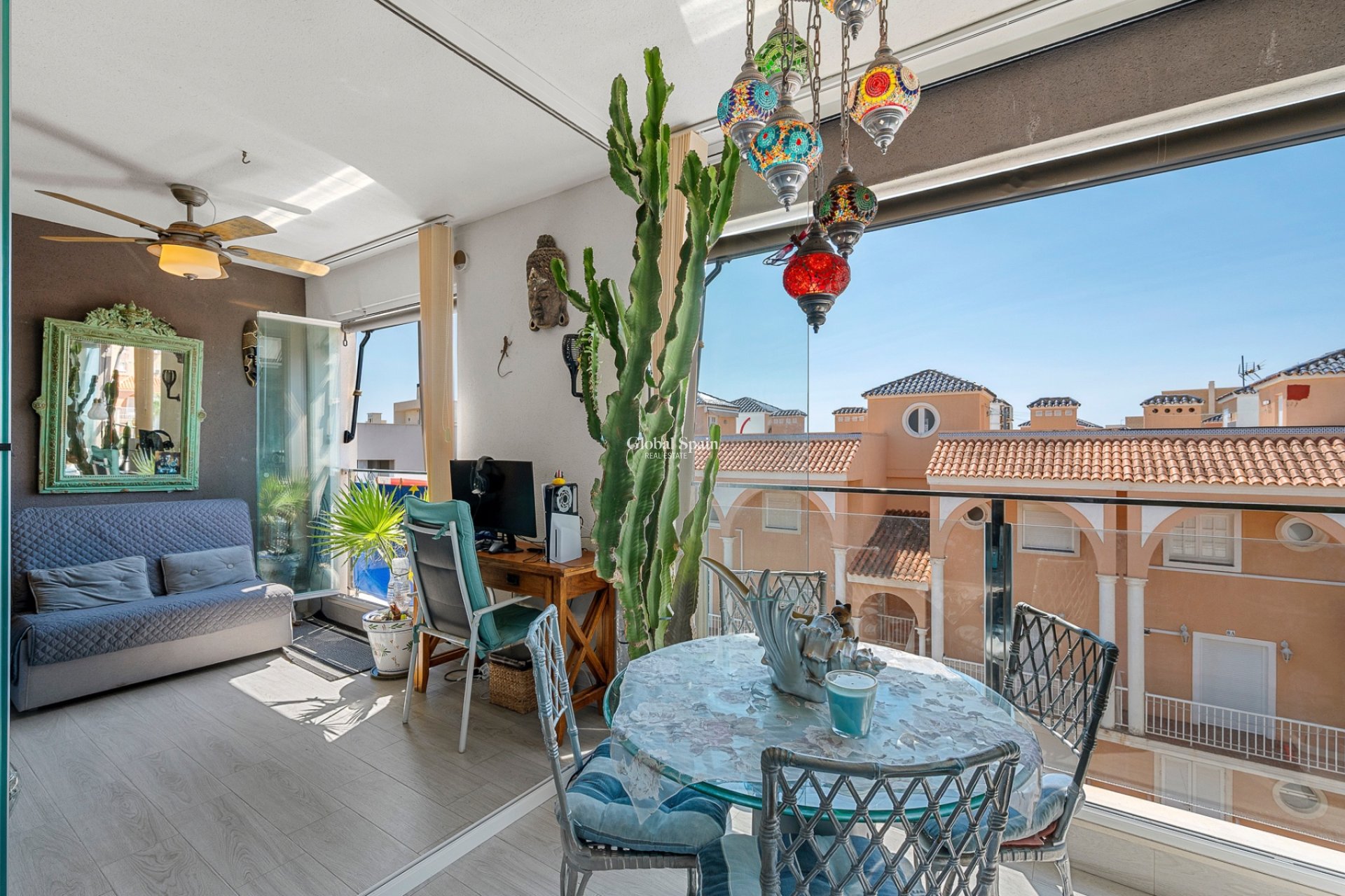 Wiederverkauf - Penthaus -
LA MATA