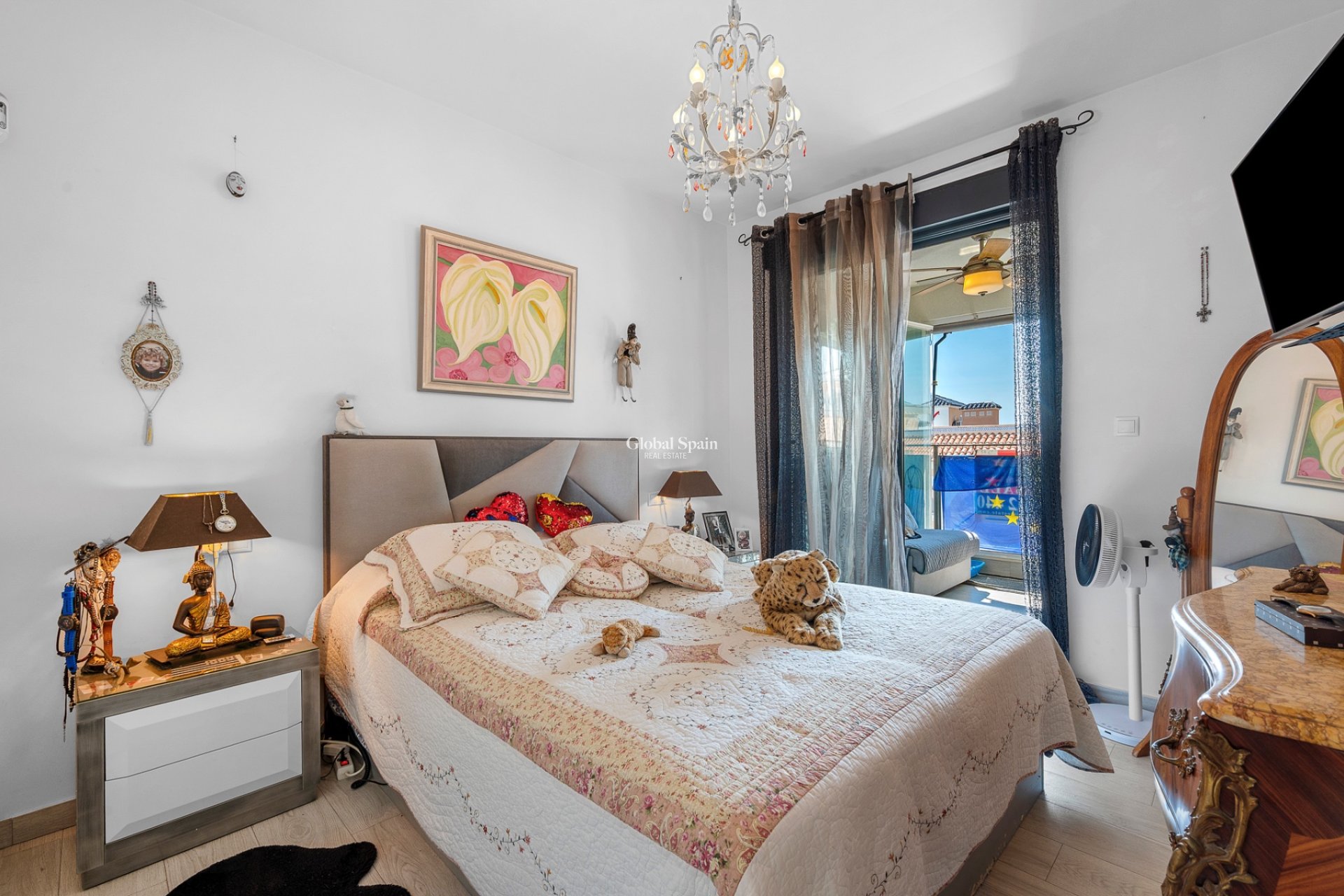 Wiederverkauf - Penthaus -
LA MATA