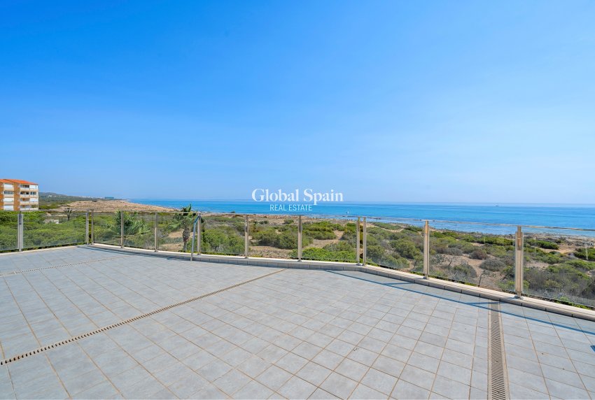 Wiederverkauf - Penthaus -
LA MATA